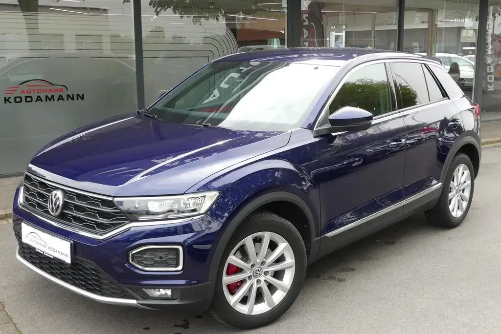 Main__Slider__Photo:Volkswagen T-Roc Sport 2.0 TSI 4Motion*Virtual*BLIS*BEATS* 01/2020-1
