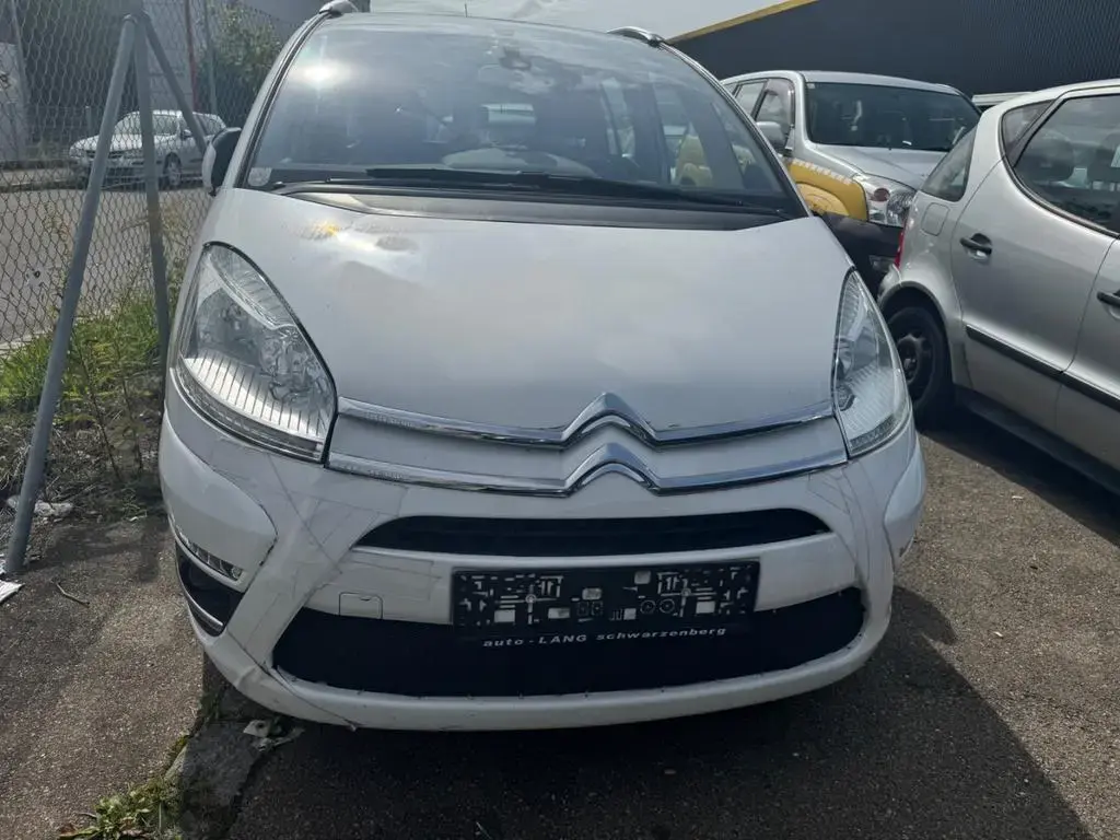 Main__Slider__Photo:Citroën Grand C4 Picasso / SpaceTourer Grand C4 Picasso Selection 03/2013-1