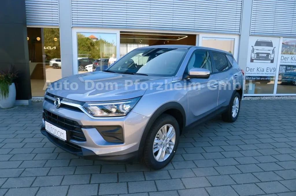 Main__Slider__Photo:KGM Korando 1.5 T-GDI SOMO NOMAD AT/FWD null-0