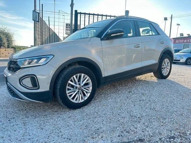 Main__Slider__Photo:Other Other Volkswagen T-Roc 1.0 TSI Style 05/2023-0