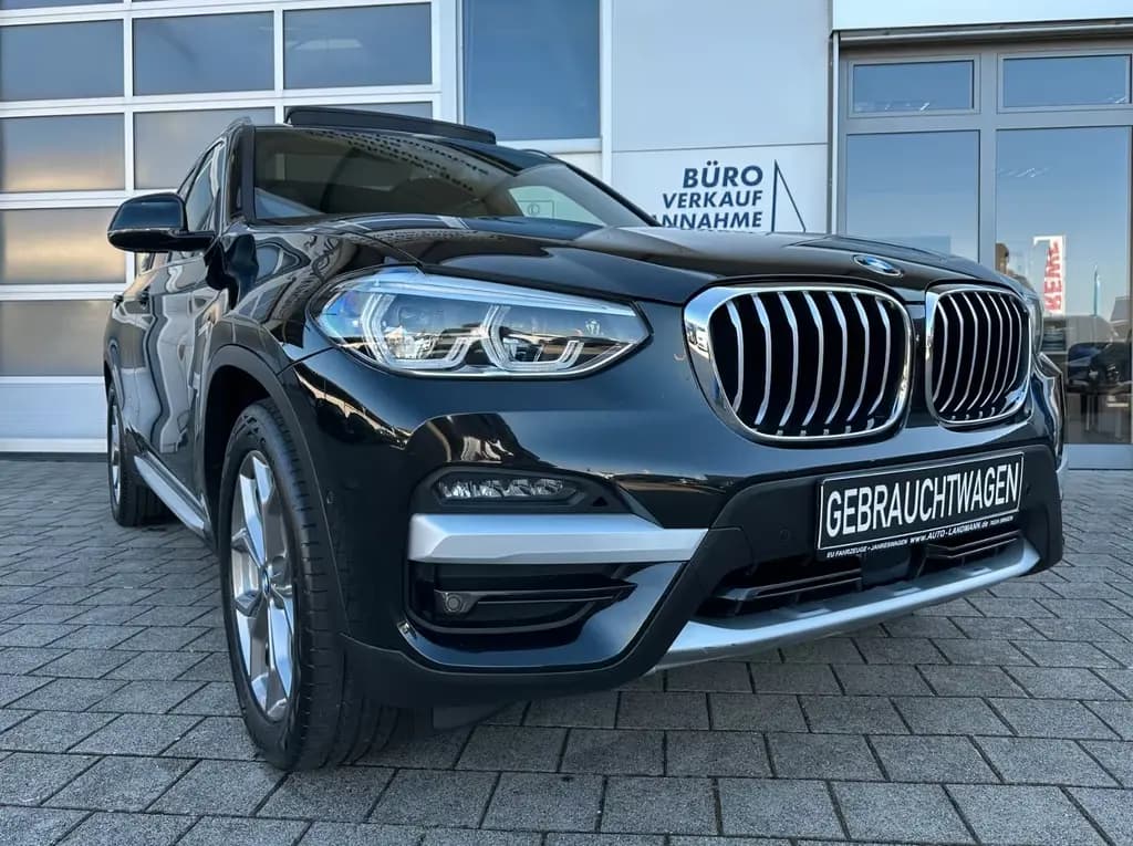 Main__Slider__Photo:BMW X3 xDrive30d xLine 2HD HUD NAVI PDC KAM AHK LED 09/2020-0