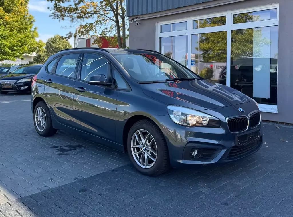 Main__Slider__Photo:BMW 218 Baureihe 2 Active Tourer 218 i Advantage 06/2017-0