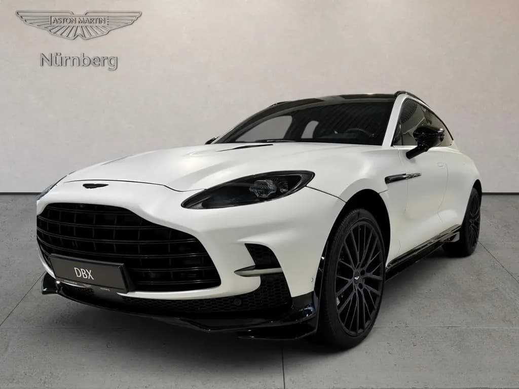 Main__Slider__Photo:Aston Martin DBX 707 07/2025-0