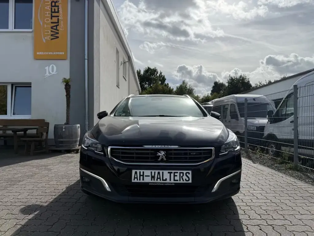 Main__Slider__Photo:Peugeot 508 SW GT=Leder-LED-JBL-Navi-Pano= 04/2018-1