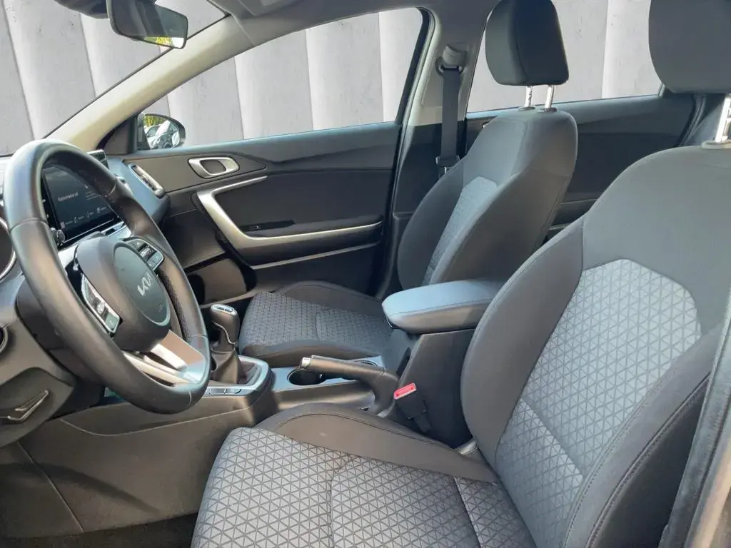 Main__Slider__Photo:Kia Ceed cee'd 1.0 T-GDI Pure | Klima | ACC | 10/2023-1