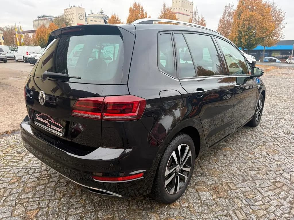 Main__Slider__Photo:Volkswagen Golf VII Sportsvan 1.5 TSI IQ.DRIVE Navi 2.Hand 10/2019-0