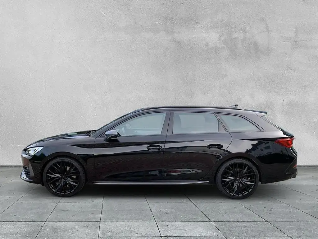 Main__Slider__Photo:Cupra Leon Sportstourer VZ 2.0 TSI 4Drive PANO+AHK+RFK 01/2022-1