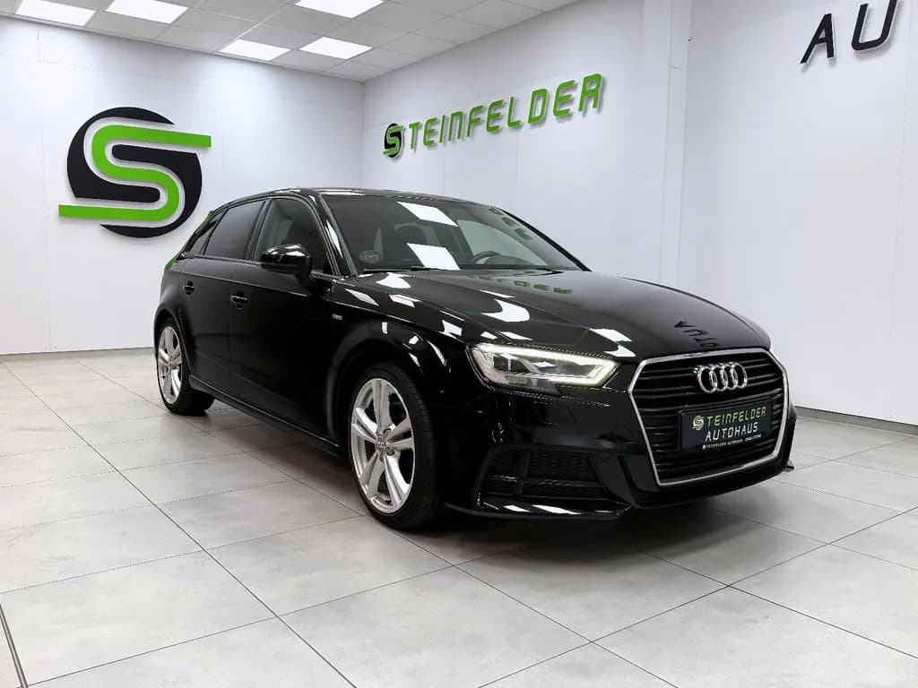 Main__Slider__Photo:Audi A3 Sportback 40 TFSI quattro /S LINE / LED / SHZ 04/2019-0