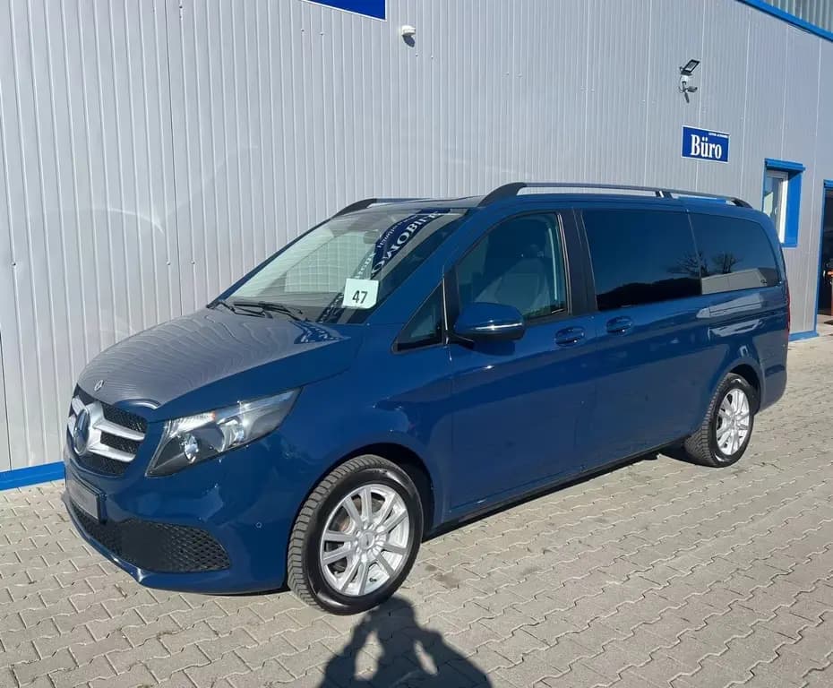 Main__Slider__Photo:Mercedes-Benz V-Class 220 LANG 9G RISE AERODYNAMIK NAVI MBUX 7-SITZE 03/2021-0