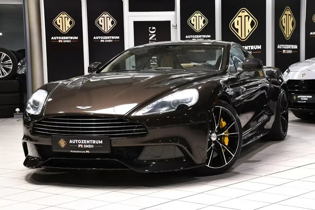Main__Slider__Photo:Aston Martin Vanquish 6.0 Carbon Bang & Olufsen Keramik 01/2014-0