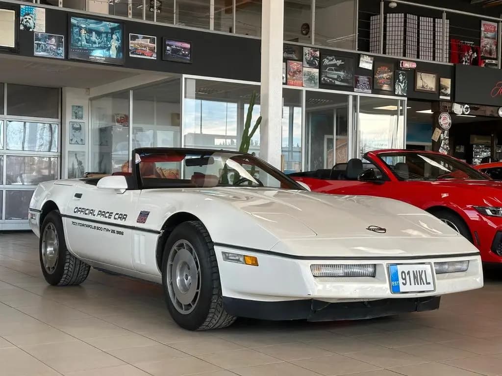 Main__Slider__Photo:Corvette C4 Indy 500 Pace Car 01/1986-0