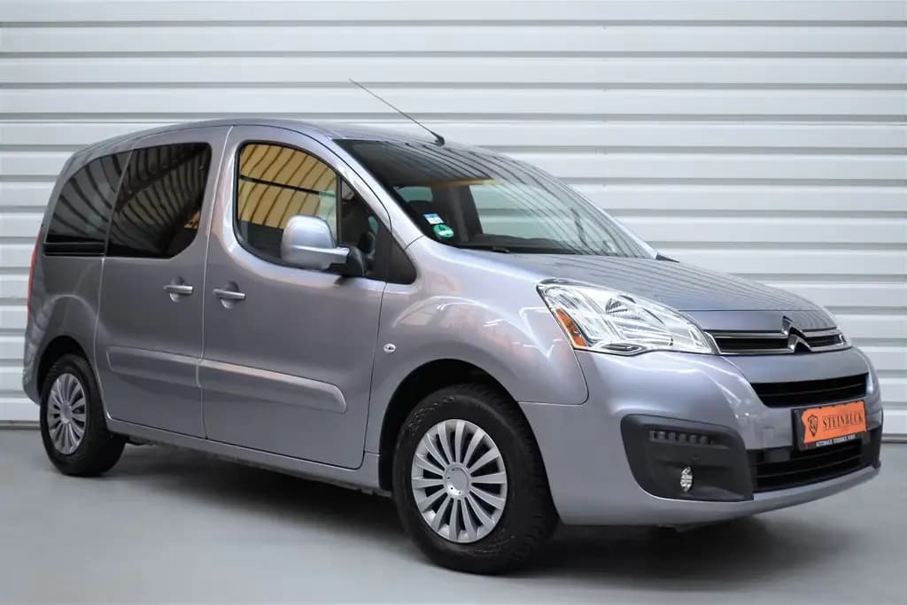 Main__Slider__Photo:Citroën Berlingo Selection+Tempomat+Carplay+Kamera 11/2016-0