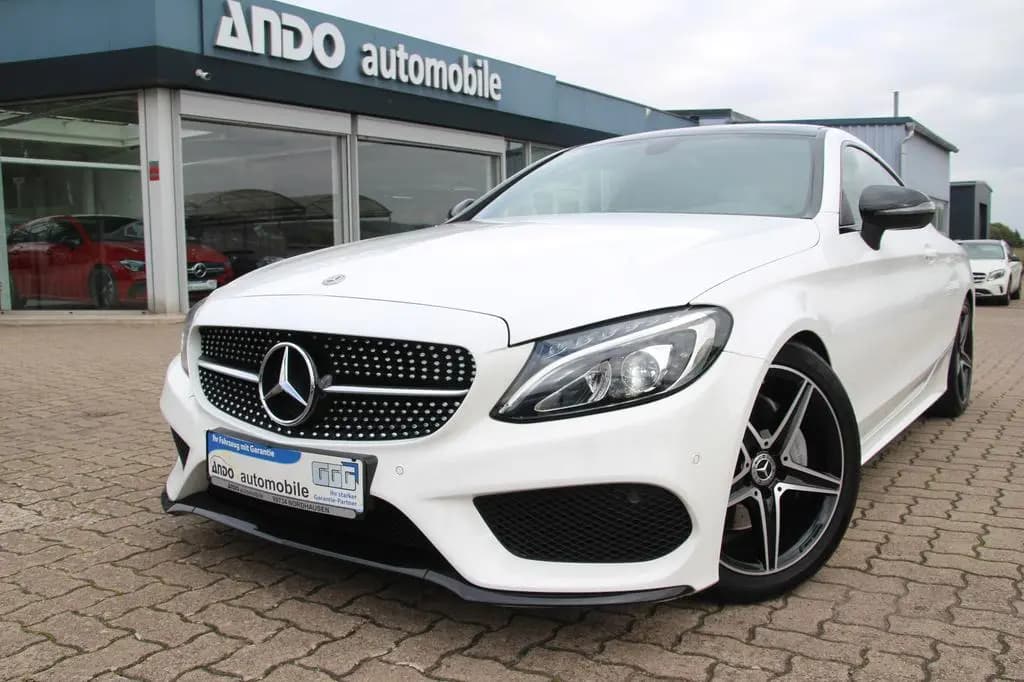Main__Slider__Photo:Mercedes-Benz C-Class 180 Coupe AMG-Line Night-Paket/LED/Leder/Pano 03/2018-0