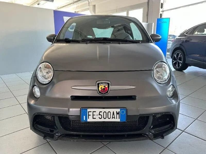 Main__Slider__Photo:Abarth 695 695 1.4 Turbo T-Jet 190 CV Biposto 06/2016-0