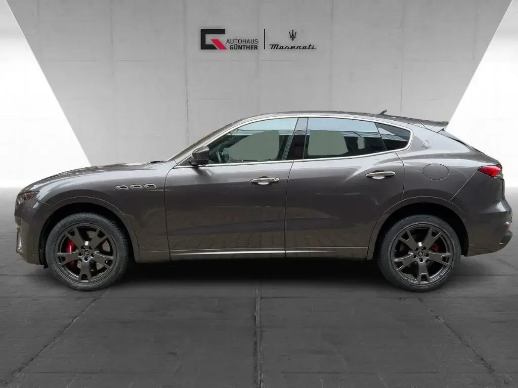 Main__Slider__Photo:Maserati Levante GranSport Facelift & Maserati Approved 06/2021-1