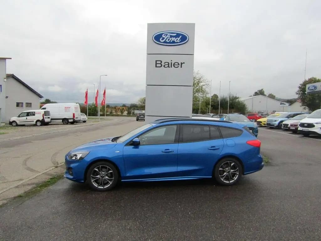 Main__Slider__Photo:Ford Focus ST-Line - Sitzheizung/Kamera/TWA/LED/Parka 10/2021-0