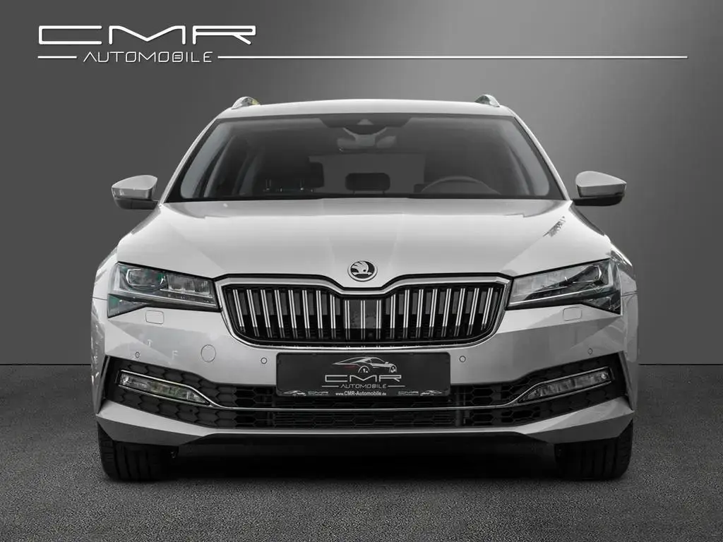 Main__Slider__Photo:Skoda Superb Laurin & Klement 4x4 AHK Canton Massage 04/2023-1