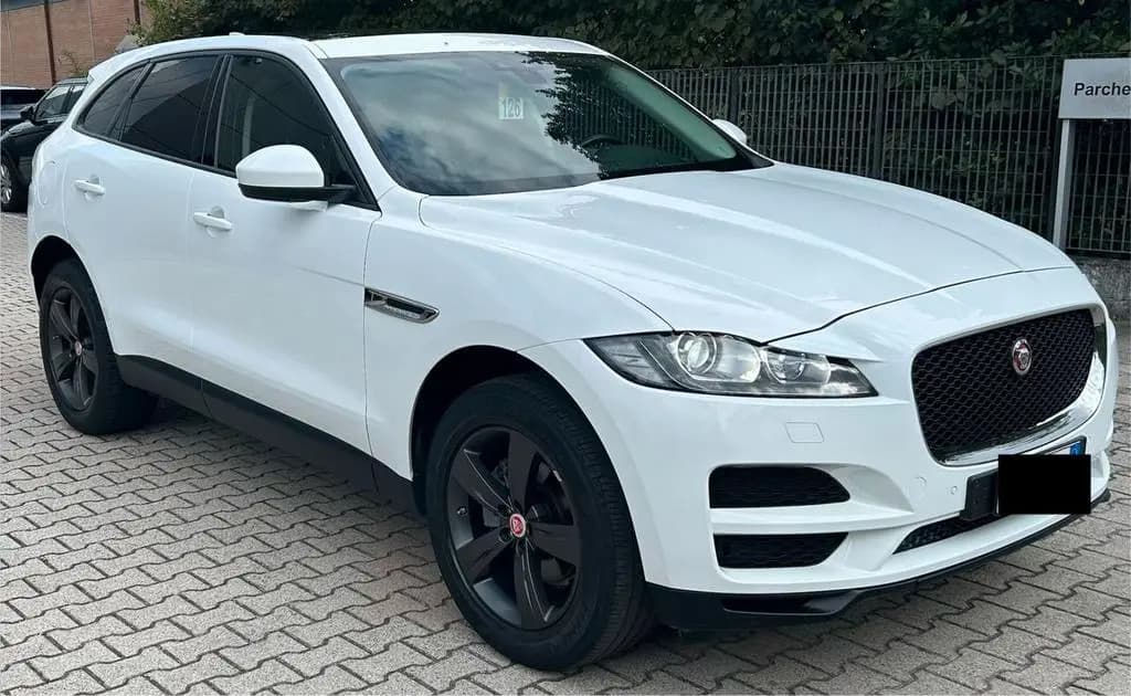 Main__Slider__Photo:Jaguar F-Pace 2.0 D 180 CV AWD aut. Prestige 01/2018-0