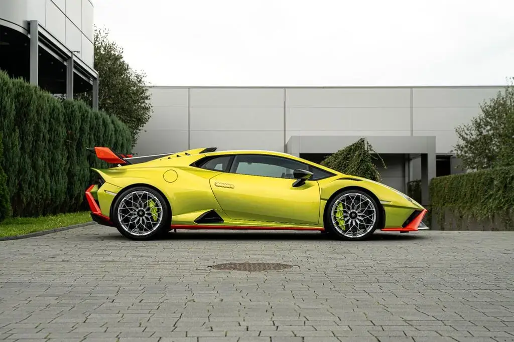 Main__Slider__Photo:Lamborghini Huracán STO 03/2023-1