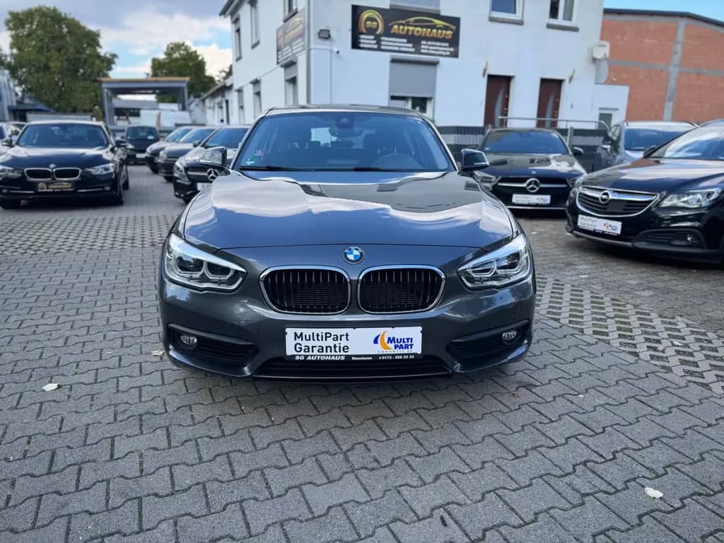 Main__Slider__Photo:BMW 1 Series 118 Baureihe 1 Lim. 5-trg. 118 i Advantage 03/2018-0