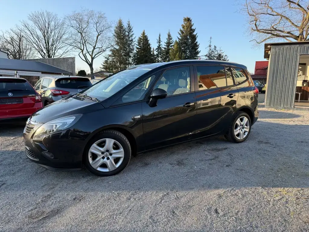 Main__Slider__Photo:Opel Zafira 1.4 TÜV NEU*95 T/KM*1 Hand*Autom*7 Sitz 11/2015-1
