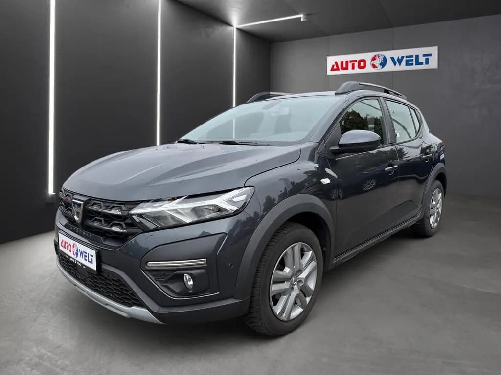 Main__Slider__Photo:Dacia Sandero Stepway III 1.0 TCE Ultimate LED PDC DAB 01/2023-0