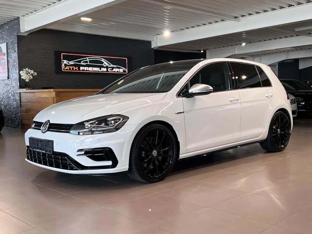 Main__Slider__Photo:Volkswagen Golf 2.0TSI DSG 4MOTION R DCC KEYLESS DIGITAL 02/2019-0