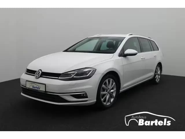 Main__Slider__Photo:Volkswagen Golf VII 1.5 DSG Highline LED ACC Sportsitze 06/2020-0