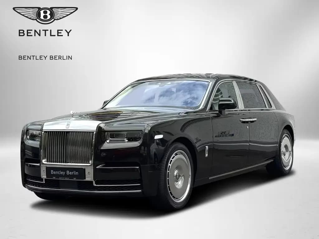 Main__Slider__Photo:Rolls-Royce Phantom Extended (EWB) "The Connoisseur" 05/2022-0