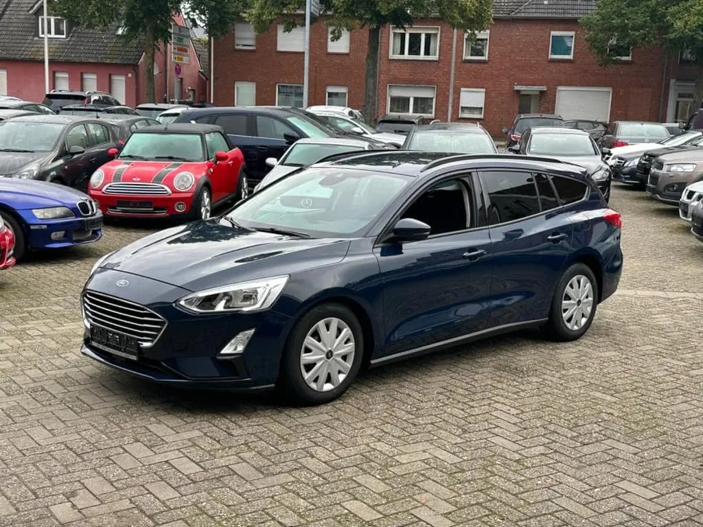 Main__Slider__Photo:Ford Focus Turnier*AUTOMATIK*PDC*MFL*** 10/2018-0