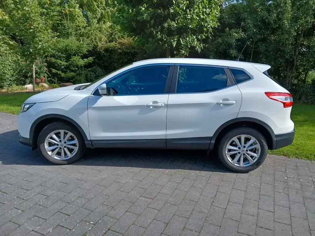 Main__Slider__Photo:Nissan Qashqai 1.6 dCi DPF Xtronic Acenta Acenta 11/2016-1