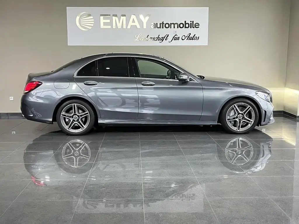 Main__Slider__Photo:Mercedes-Benz C-Class 300 Amg Line /P.Dach/Head-UP/Leder/LED/ 01/2019-1