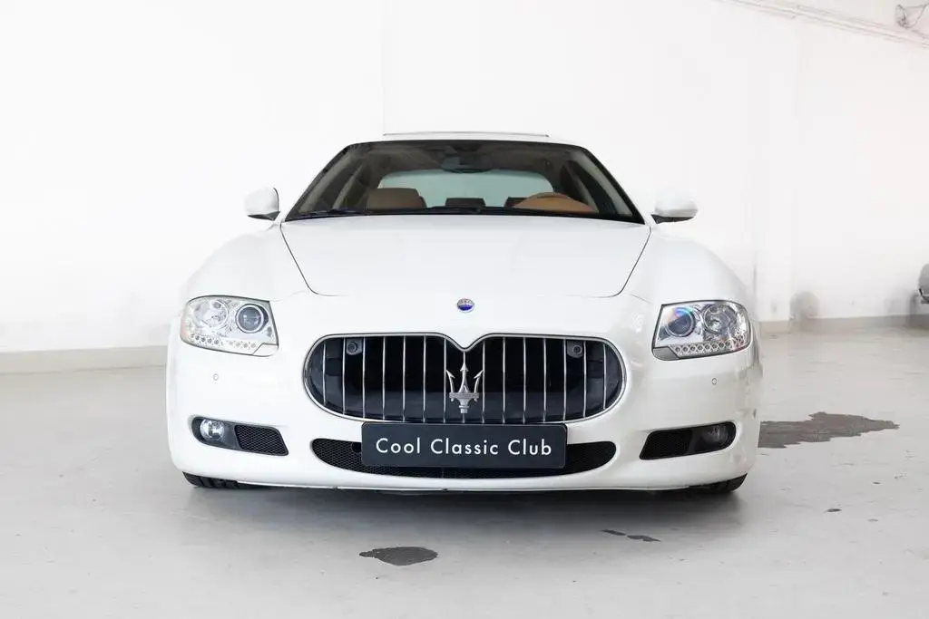 Main__Slider__Photo:Maserati Quattroporte 4.7 S - Youngtimer - VAT Car - 05/2009-1