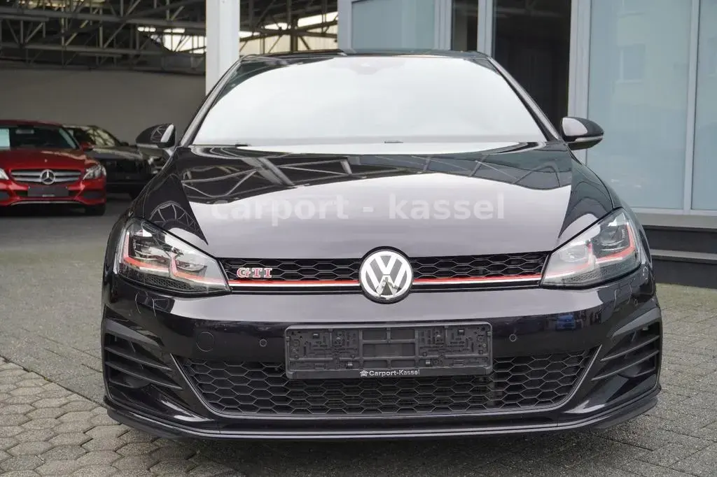 Main__Slider__Photo:Volkswagen Golf VII Lim. GTI Performance DSG/LED/Euro 6 12/2017-1