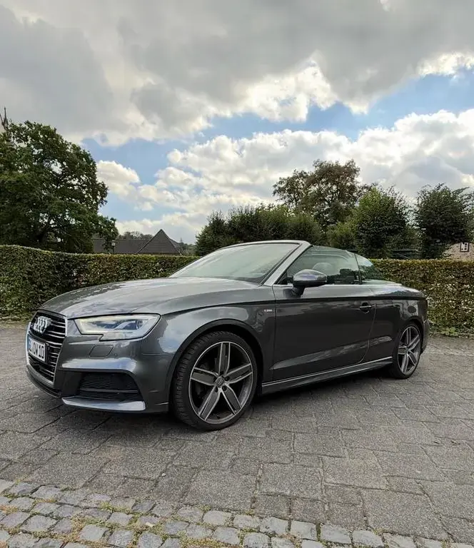 Main__Slider__Photo:Audi A3 2.0 TDI S tronic Cabrio- Fast Vollausstattung 06/2018-1