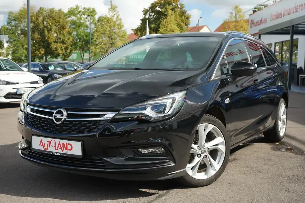 Main__Slider__Photo:Opel Astra K Sports Tourer 1.4 Dynamic LED Navi PDC 10/2017-1