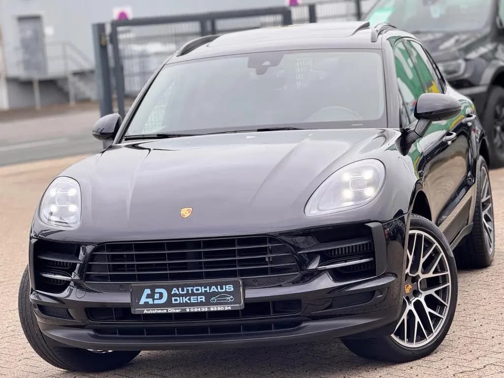Main__Slider__Photo:Porsche Macan S 01/2021-0