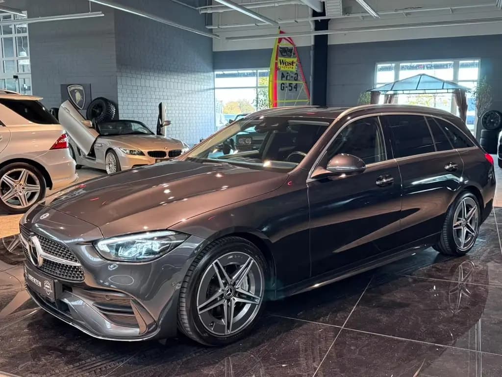 Main__Slider__Photo:Mercedes-Benz C-Class d T 9G AMG Keyless MBUX LED Kamera DAB+ 07/2021-0
