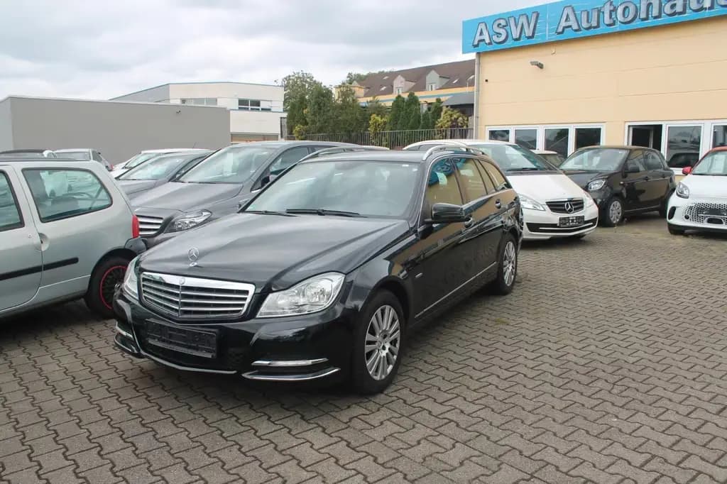 Main__Slider__Photo:Mercedes-Benz C 180 T BE ELEGANCE*7G-Automatik*Sitzhzg*PDC*BT* 02/2013-0