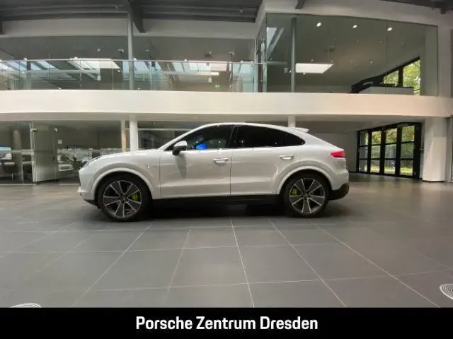 Main__Slider__Photo:Porsche Cayenne E-Hybrid Coupe Luft*AHK*SH v+h*Head*Inno 12/2021-1