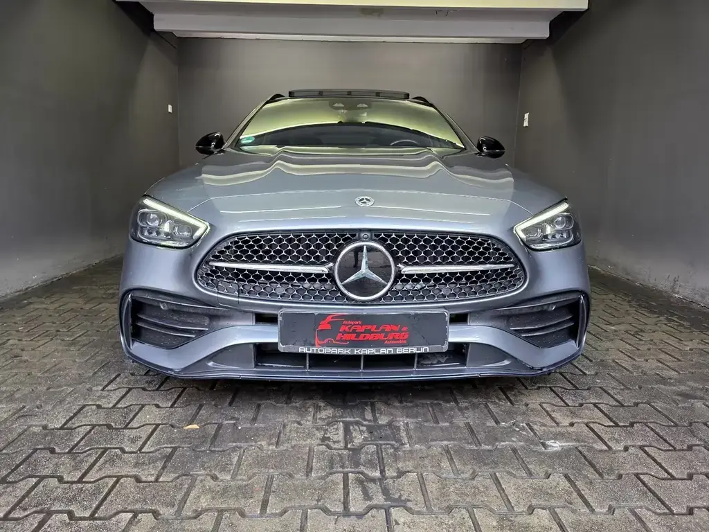 Main__Slider__Photo:Mercedes-Benz C-Class T d 4M, AMG LINE, PANO, STANDHZG, R-KAM 09/2022-1