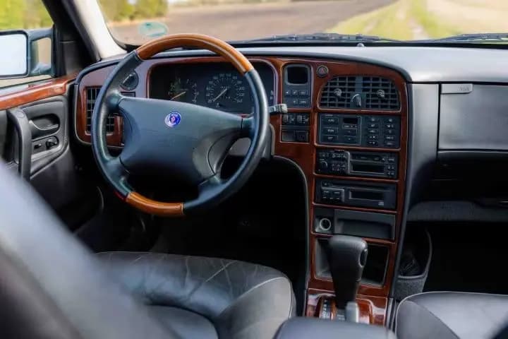 Main__Slider__Photo:Saab 9000 2.3 Anniversary CS 04/1997-0