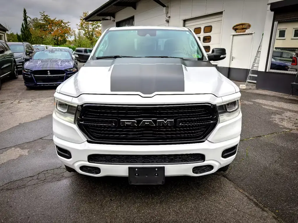 Main__Slider__Photo:Dodge RAM 5.7 4x4*LARAMIE*LED*ALPINE*AHK*GARANTIE 12/2022-1