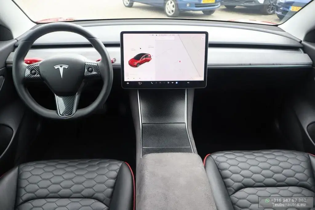 Main__Slider__Photo:Tesla Model 3 Standard RWD Plus 60 kWh (€16.938,- Supe 09/2020-1