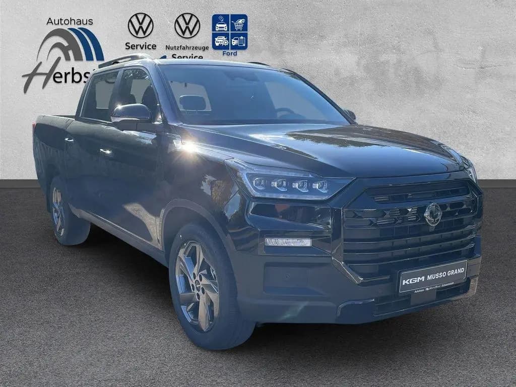 Main__Slider__Photo:KGM Musso Grand 2.2 e-XDi 148kW AWD Black null-0