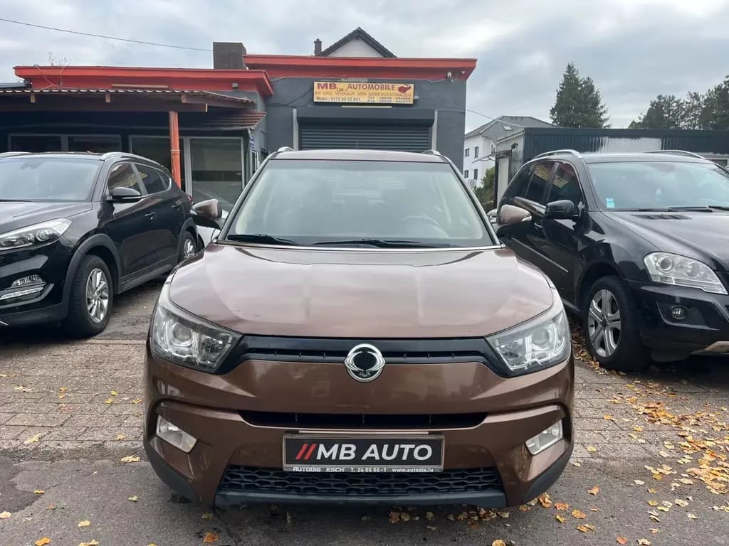 Main__Slider__Photo:Ssangyong Tivoli 1.6 e-XGi 160  2WDKLIMATRONIC EURO/6 03/2015-0