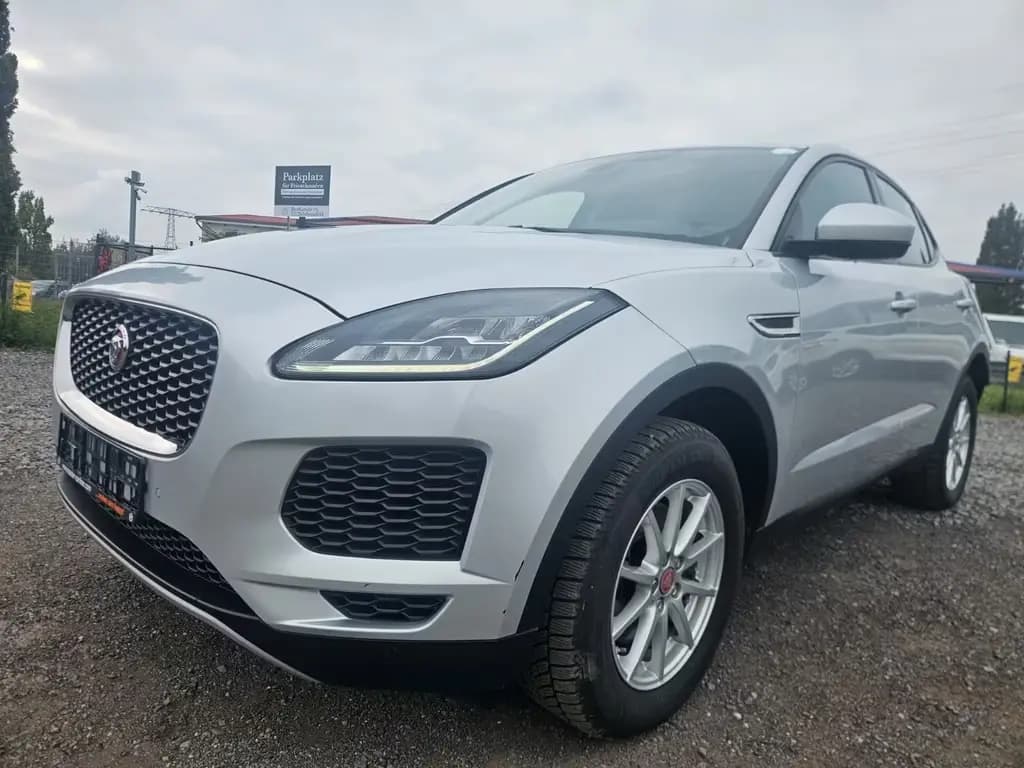 Main__Slider__Photo:Jaguar E-Pace 2.0d AWD Automatik 09/2018-0