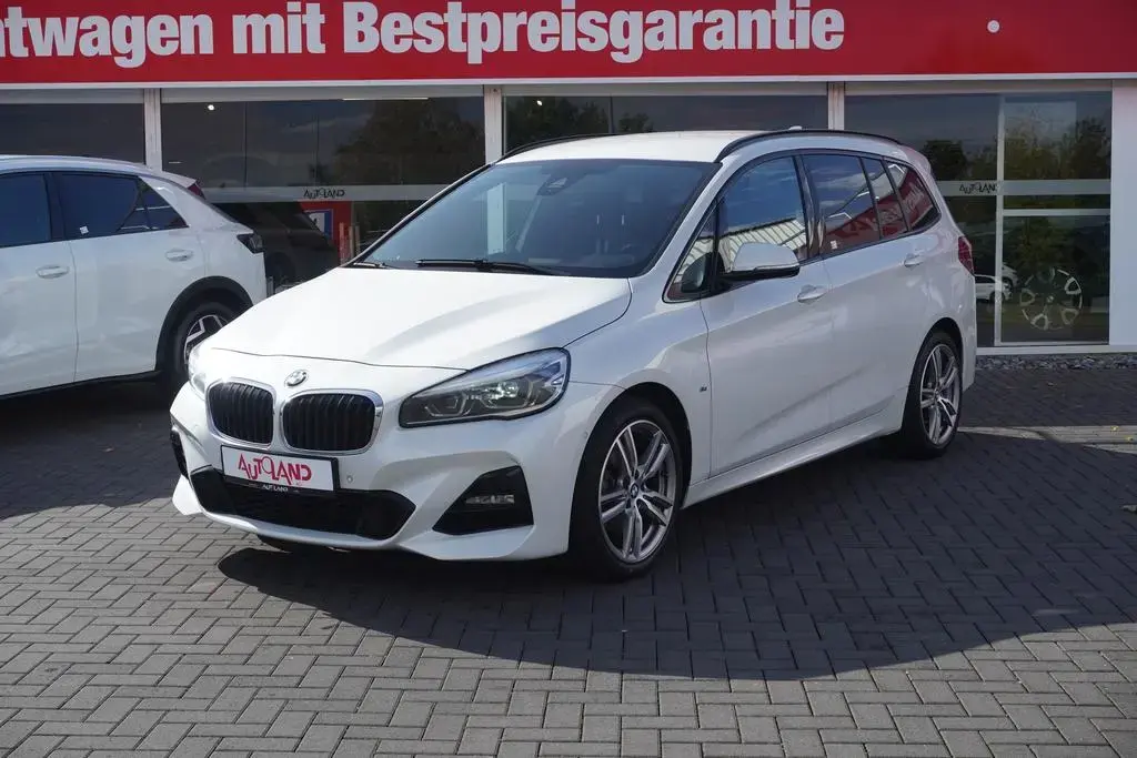 Main__Slider__Photo:BMW 218 i Gran Tourer M Sport Klimaaut. LED Navi Temp 10/2019-1