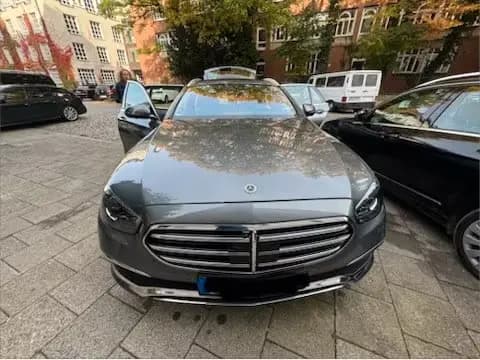 Main__Slider__Photo:Mercedes-Benz E-Class 450 4MATIC T Autom. - Traumausstattung! 04/2021-0