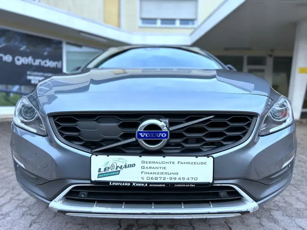 Main__Slider__Photo:Volvo V60 Cross Country Summum Aut. Navi Leder Xenon 05/2016-1